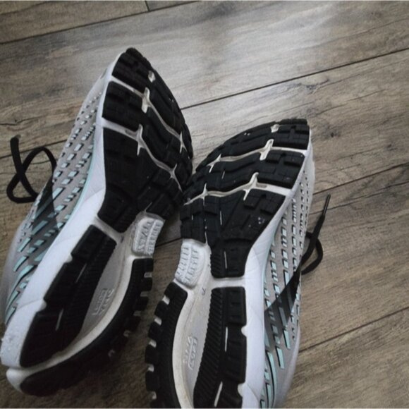 Brooks Ghost 13 Women Size 9 Sneakers Training Athletic Gym Grey 1203381B073 - Picture 8 of 10